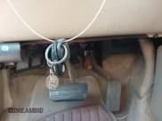 ✅ 2003 Chevrolet Tahoe LT • VIN: 1GNEC13T13J123207 • Lot: 43555952. Listed on IAAI with 128,284 mi. Free auction sales archive from the USA and detailed vehicle history report at DreamBid. Image 11.