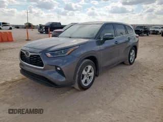 ✅ 2021 Toyota Highlander LE • VIN: 5TDZZRAH8MS038665 • Лот: 85941305. Опубликован ранее на Copart с пробегом 108 555 миль. Бесплатный доступ к архиву аукционных продаж из США и подробный отчёт об истории автомобиля на DreamBid. Изображение 1.