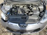 ✅ 2017 Hyundai Veloster • VIN: KMHTC6AD9HU306316 • Lot: 87213724. Wystawiony na Copart z przebiegiem 160 617 mil. Bezpłatny archiwum sprzedaży aukcyjnych z USA i szczegółowy raport historii pojazdu na DreamBid. Zdjęcie 11.