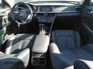 ✅ 2017 Kia Optima EX • VIN: 5XXGU4L30HG129950 • Lot: 82676245. Listed on Copart with 62,574 mi. Free auction sales archive from the USA and detailed vehicle history report at DreamBid. Image 8.