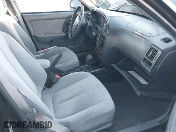 ✅ 2004 Hyundai Elantra GLS • VIN: KMHDN46D34U742195 • Lot: 40920306. Wystawiony na IAAI z przebiegiem 173 203 mil. Bezpłatny archiwum sprzedaży aukcyjnych z USA i szczegółowy raport historii pojazdu na DreamBid. Zdjęcie 5.