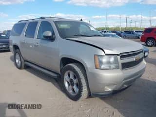 2007 Chevrolet Suburban LTZ с VIN 3GNFK16357G136455, выставлен на аукционе IAAI как лот 43473740 с пробегом 242 653 миль миль и . История ставок и продаж доступна на DreamBid. Изображение 1.