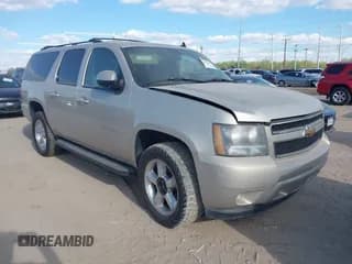 ✅ 2007 Chevrolet Suburban LTZ • VIN: 3GNFK16357G136455 • Lot: 43473740. Wystawiony na IAAI z przebiegiem 242 653 mil. Bezpłatny archiwum sprzedaży aukcyjnych z USA i szczegółowy raport historii pojazdu na DreamBid. Zdjęcie 1.