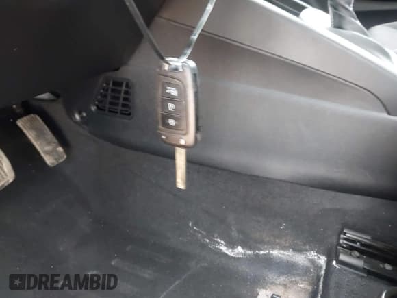 ✅ 2023 Hyundai Venue SE • VIN: KMHRB8A32PU223745 • Lot: 41833521. Listed on IAAI with 40,335 mi. Free auction sales archive from the USA and detailed vehicle history report at DreamBid. Image 11.