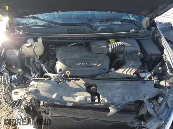 ✅ 2018 Chrysler Pacifica Touring L Plus • VIN: 2C4RC1EG6JR234354 • Lot: 92933095. Wystawiony na Copart z przebiegiem 132 488 mil. Bezpłatny archiwum sprzedaży aukcyjnych z USA i szczegółowy raport historii pojazdu na DreamBid. Zdjęcie 12.