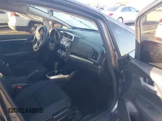 ✅ 2017 Honda Fit LX • VIN: JHMGK5H58HS016435 • Лот: 43491604. Опубликован ранее на IAAI с пробегом 93 155 миль. Бесплатный доступ к архиву аукционных продаж из США и подробный отчёт об истории автомобиля на DreamBid. Изображение 5.