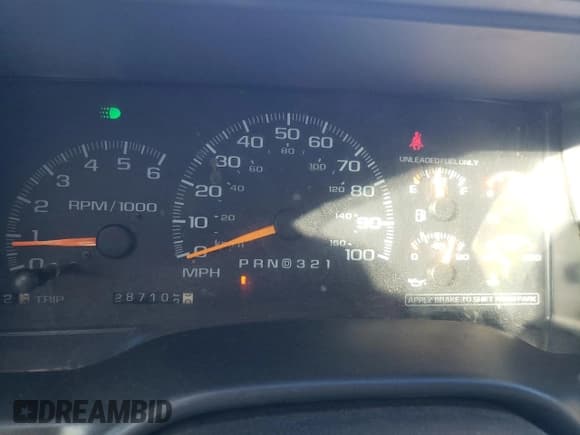 ✅ 1999 Chevrolet Silverado 1500 • VIN: 1GCEK19R4XR131820 • Лот: 74226404. Опубликован ранее на Copart с пробегом 287 103 миль. Бесплатный доступ к архиву аукционных продаж из США и подробный отчёт об истории автомобиля на DreamBid. Изображение 9.