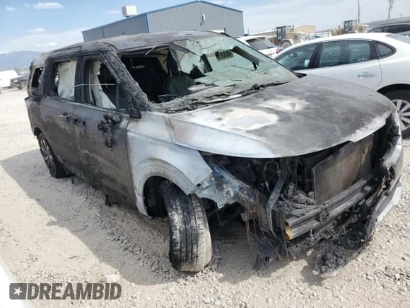 ✅ 2022 Kia Carnival EX • VIN: KNDNC5H31N6058826 • Лот: 65092815. Опубликован ранее на Copart с пробегом Не указан. Бесплатный доступ к архиву аукционных продаж из США и подробный отчёт об истории автомобиля на DreamBid. Изображение 4.