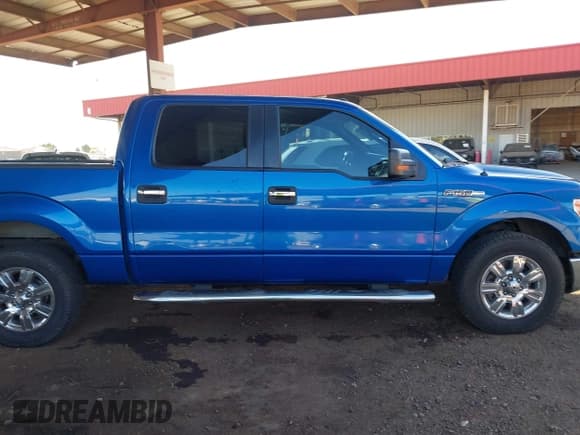 ✅ 2011 Ford F-150 XLT • VIN: 1FTFW1CF0BFB71104 • Lot: 43454215. Wystawiony na IAAI z przebiegiem 225 381 mil. Bezpłatny archiwum sprzedaży aukcyjnych z USA i szczegółowy raport historii pojazdu na DreamBid. Zdjęcie 13.