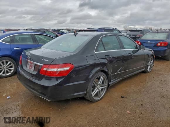 ✅ 2010 Mercedes-Benz E 350 Sport • VIN: WDDHF8HB8AA073088 • Lot: 93622745. Listed on Copart with Not provided. Free auction sales archive from the USA and detailed vehicle history report at DreamBid. Image 3.