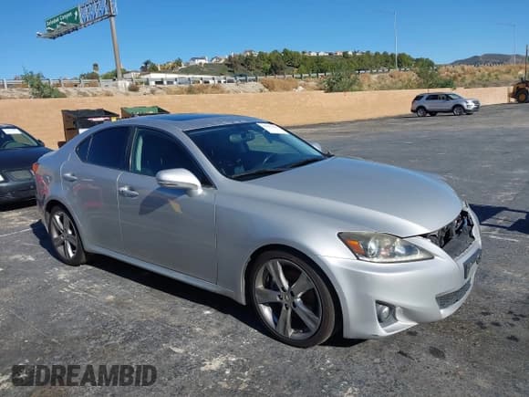 ✅ 2011 Lexus IS 250 • VIN: JTHBF5C20B5152799 • Lot: 43847946. Listed on IAAI with 144,677 mi. Free auction sales archive from the USA and detailed vehicle history report at DreamBid. Image 1.