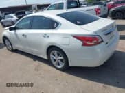 ✅ 2015 Nissan Altima SV • VIN: 1N4AL3APXFC149814 • Лот: 42887674. Опубликован ранее на IAAI с пробегом 80 381 миль. Бесплатный доступ к архиву аукционных продаж из США и подробный отчёт об истории автомобиля на DreamBid. Изображение 3.