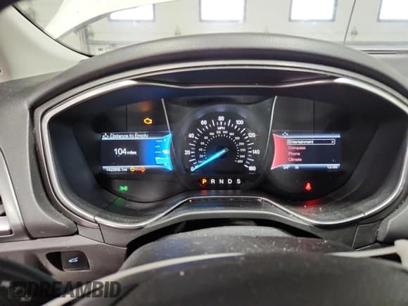 ✅ 2016 Ford Fusion Titanium • VIN: 3FA6P0K9XGR281208 • Lot: 90141825. Listed on Copart with 142,356 mi. Free auction sales archive from the USA and detailed vehicle history report at DreamBid. Image 9.