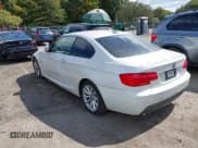 ✅ 2013 BMW 3 Series 328i xDrive • VIN: WBAKF5C56DE658035 • Lot: 40345747. Wystawiony na IAAI z przebiegiem 106 321 mil. Bezpłatny archiwum sprzedaży aukcyjnych z USA i szczegółowy raport historii pojazdu na DreamBid. Zdjęcie 3.