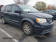 ✅ 2014 Chrysler Town & Country Touring • VIN: 2C4RC1BG3ER195765 • Лот: 43561392. Опубликован ранее на IAAI с пробегом 144 618 миль. Бесплатный доступ к архиву аукционных продаж из США и подробный отчёт об истории автомобиля на DreamBid. Изображение 1.