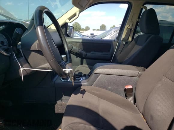 ✅ 2010 Ford Explorer XLT • VIN: 1FMEU8DEXAUA85482 • Lot: 62175595. Listed on Copart with 155,833 mi. Free auction sales archive from the USA and detailed vehicle history report at DreamBid. Image 7.