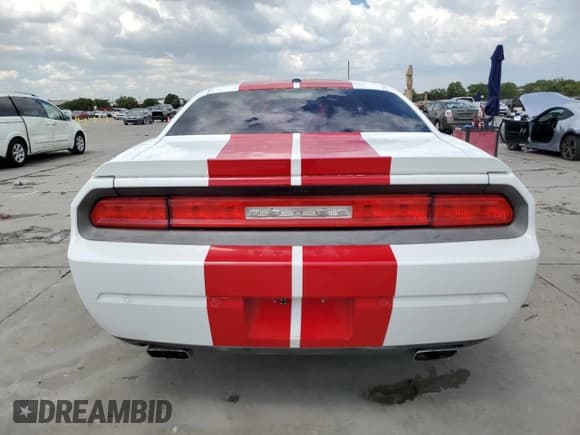 ✅ 2013 Dodge Challenger SXT • VIN: 2C3CDYAG2DH676726 • Lot: 69483484. Wystawiony na Copart z przebiegiem 174 589 mil. Bezpłatny archiwum sprzedaży aukcyjnych z USA i szczegółowy raport historii pojazdu na DreamBid. Zdjęcie 6.