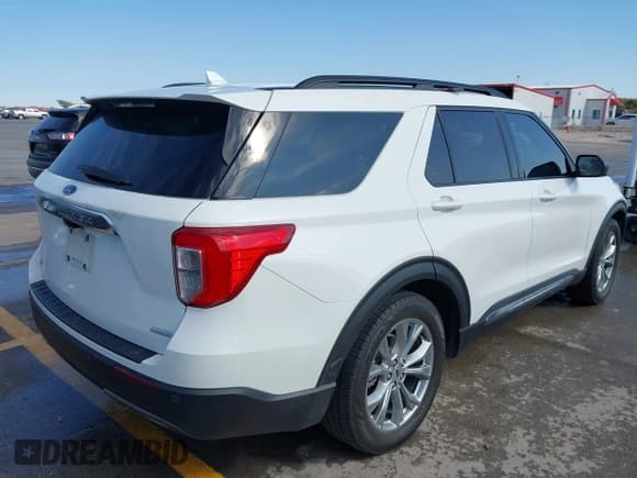 ✅ 2020 Ford Explorer XLT • VIN: 1FMSK7DHXLGA61794 • Лот: 43496411. Опубликован ранее на IAAI с пробегом 119 641 миль. Бесплатный доступ к архиву аукционных продаж из США и подробный отчёт об истории автомобиля на DreamBid. Изображение 4.