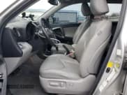 ✅ 2012 Toyota RAV4 Limited • VIN: 2T3DK4DV9CW093464 • Лот: 92329535. Опубликован ранее на Copart с пробегом 146 085 миль. Бесплатный доступ к архиву аукционных продаж из США и подробный отчёт об истории автомобиля на DreamBid. Изображение 7.