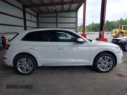 ✅ 2018 Audi Q5 Premium Plus • VIN: WA1BNAFY2J2246450 • Lot: 43095350. Wystawiony na IAAI z przebiegiem 58 391 mil. Bezpłatny archiwum sprzedaży aukcyjnych z USA i szczegółowy raport historii pojazdu na DreamBid. Zdjęcie 13.