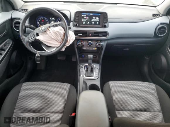 ✅ 2021 Hyundai Kona SEL Plus • VIN: KM8K62AA1MU734439 • Lot: 72934293. Listed on Copart with 71,020 mi. Free auction sales archive from the USA and detailed vehicle history report at DreamBid. Image 8.