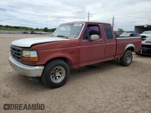 ✅ 1992 Ford F-150 S • VIN: 1FTEX15Y2NKA85618 • Lot: 59174635. Wystawiony na Copart z przebiegiem 269 186 mil. Bezpłatny archiwum sprzedaży aukcyjnych z USA i szczegółowy raport historii pojazdu na DreamBid. Zdjęcie 1.