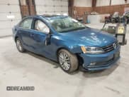 ✅ 2015 Volkswagen Jetta SE • VIN: 3VWD07AJ2FM315225 • Лот: 41929278. Опубликован ранее на IAAI с пробегом 127 240 миль. Бесплатный доступ к архиву аукционных продаж из США и подробный отчёт об истории автомобиля на DreamBid. Изображение 1.