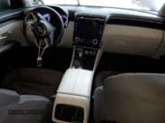 ✅ 2022 Hyundai Tucson Preferred • VIN: KM8JB3AE5NU053850 • Lot: 84680604. Wystawiony na Copart z przebiegiem Nie podano. Bezpłatny archiwum sprzedaży aukcyjnych z USA i szczegółowy raport historii pojazdu na DreamBid. Zdjęcie 8.