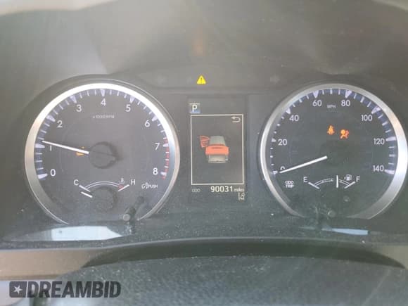 ✅ 2017 Toyota Highlander LE • VIN: 5TDBZRFHXHS398889 • Лот: 80464345. Опубликован ранее на Copart с пробегом 90 031 миль. Бесплатный доступ к архиву аукционных продаж из США и подробный отчёт об истории автомобиля на DreamBid. Изображение 9.