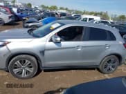 ✅ 2020 Mitsubishi Outlander ES • VIN: JA4AR3AU4LU024712 • Lot: 43433519. Listed on IAAI with 63,260 mi. Free auction sales archive from the USA and detailed vehicle history report at DreamBid. Image 14.