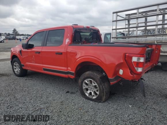 ✅ 2023 Ford F-150 • VIN: 1FTFW1P85PKD82406 • Lot: 49188565. Wystawiony na Copart z przebiegiem 32 982 mil. Bezpłatny archiwum sprzedaży aukcyjnych z USA i szczegółowy raport historii pojazdu na DreamBid. Zdjęcie 2.