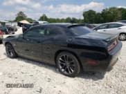 ✅ 2023 Dodge Challenger R/T Scat Pack • VIN: 2C3CDZFJ6PH629889 • Lot: 59115924. Wystawiony na Copart z przebiegiem 2 925 mil. Bezpłatny archiwum sprzedaży aukcyjnych z USA i szczegółowy raport historii pojazdu na DreamBid. Zdjęcie 2.