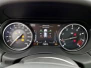 ✅ 2022 Maserati Levante Modena S • VIN: ZN661ZUM4NX393104 • Лот: 54906085. Опубликован ранее на Copart с пробегом 11 800 миль. Бесплатный доступ к архиву аукционных продаж из США и подробный отчёт об истории автомобиля на DreamBid. Изображение 9.