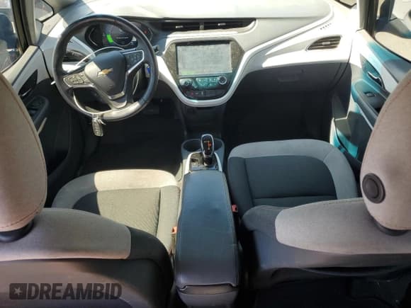 ✅ 2017 Chevrolet Bolt EV LT • VIN: 1G1FW6S03H4144809 • Lot: 50327835. Wystawiony na Copart z przebiegiem 99 509 mil. Bezpłatny archiwum sprzedaży aukcyjnych z USA i szczegółowy raport historii pojazdu na DreamBid. Zdjęcie 8.