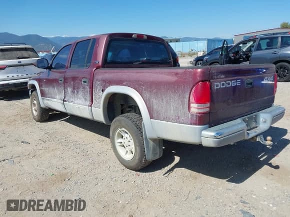 ✅ 2000 Dodge Dakota Sport • VIN: 1B7HG2AZ9YS728469 • Lot: 42928676. Wystawiony na IAAI z przebiegiem 243 416 mil. Bezpłatny archiwum sprzedaży aukcyjnych z USA i szczegółowy raport historii pojazdu na DreamBid. Zdjęcie 3.