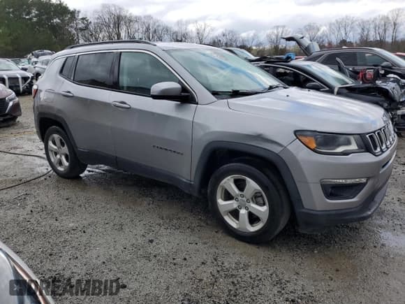 ✅ 2018 Jeep Compass Latitude • VIN: 3C4NJCBB5JT263110 • Lot: 47280185. Wystawiony na Copart z przebiegiem 123 653 mil. Bezpłatny archiwum sprzedaży aukcyjnych z USA i szczegółowy raport historii pojazdu na DreamBid. Zdjęcie 4.
