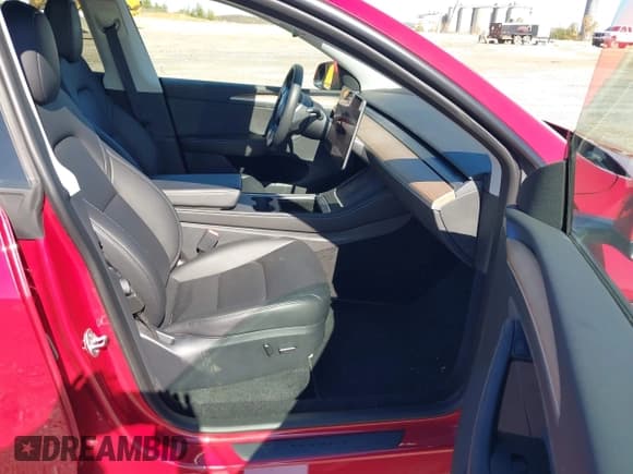 ✅ 2023 Tesla Model Y Long Range • VIN: 7SAYGDEE7PA102918 • Lot: 43596038. Listed on IAAI with 13,681 mi. Free auction sales archive from the USA and detailed vehicle history report at DreamBid. Image 5.