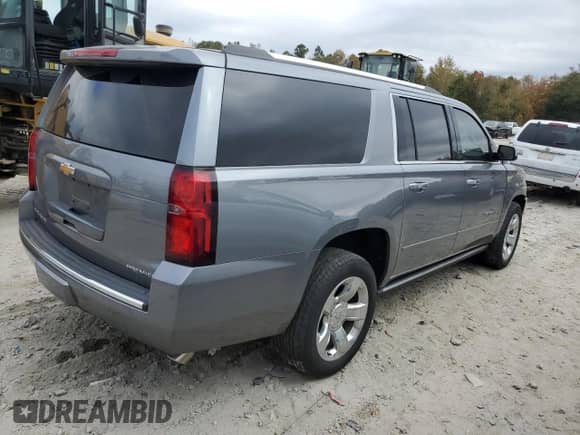 2020 Chevrolet Suburban Premier с VIN 1GNSCJKC3LR140399, выставлен на аукционе Copart как лот 77262944 с пробегом 69 901 миль миль и Списание • Salvage title. История ставок и продаж доступна на DreamBid. Изображение 3.