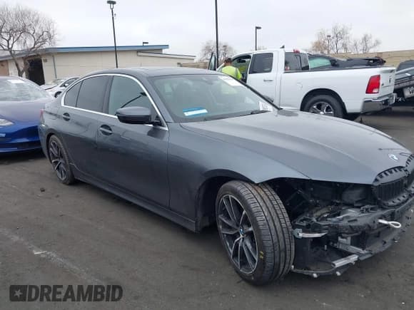 ✅ 2022 BMW 3 Series 330i • VIN: 3MW5R1J01N8C33802 • Lot: 41856666. Listed on IAAI with 41,095 mi. Free auction sales archive from the USA and detailed vehicle history report at DreamBid. Image 14.