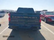 ✅ 2020 Chevrolet Silverado 1500 RST • VIN: 3GCUYEEDXLG216053 • Lot: 42455087. Wystawiony na IAAI z przebiegiem 126 504 mil. Bezpłatny archiwum sprzedaży aukcyjnych z USA i szczegółowy raport historii pojazdu na DreamBid. Zdjęcie 16.