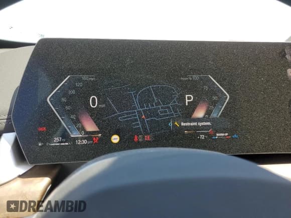 ✅ 2023 BMW X1 xDrive28i • VIN: WBX73EF0XP5W02835 • Lot: 48131313. Wystawiony na Copart z przebiegiem 257 mil. Bezpłatny archiwum sprzedaży aukcyjnych z USA i szczegółowy raport historii pojazdu na DreamBid. Zdjęcie 9.