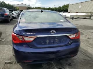 ✅ 2012 Hyundai Sonata SE • VIN: 5NPEC4AC0CH456391 • Lot: 71712854. Listed on Copart with 211,570 mi. Free auction sales archive from the USA and detailed vehicle history report at DreamBid. Image 6.