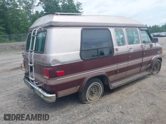 ✅ 1989 Chevrolet Chevy Van • VIN: 2GBEG25K0K4119457 • Лот: 42713337. Опубликован ранее на IAAI с пробегом 11 598 миль. Бесплатный доступ к архиву аукционных продаж из США и подробный отчёт об истории автомобиля на DreamBid. Изображение 4.