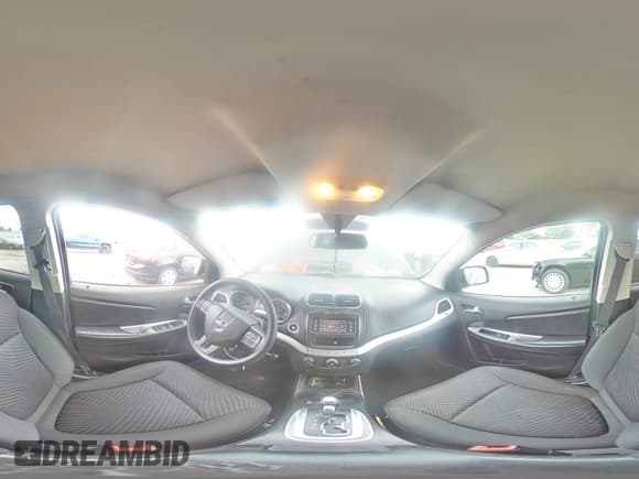 ✅ 2017 Dodge Journey SE • VIN: 3C4PDCAB2HT709371 • Lot: 83861085. Wystawiony na Copart z przebiegiem 118 596 mil. Bezpłatny archiwum sprzedaży aukcyjnych z USA i szczegółowy raport historii pojazdu na DreamBid. Zdjęcie 15.