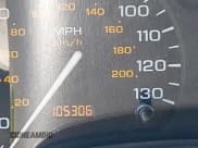 ✅ 2003 Saturn VUE • VIN: 5GZCZ53B83S904666 • Лот: 43572996. Опубликован ранее на IAAI с пробегом 105 306 миль. Бесплатный доступ к архиву аукционных продаж из США и подробный отчёт об истории автомобиля на DreamBid. Изображение 7.