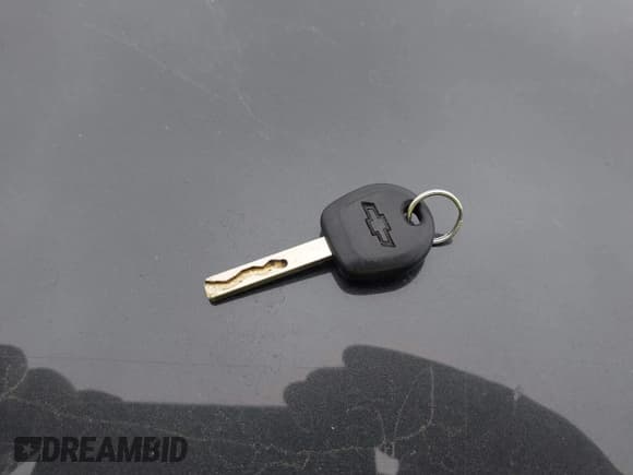 ✅ 2013 Chevrolet Camaro LS • VIN: 2G1FE1E38D9141326 • Lot: 41322363. Listed on IAAI with 85,434 mi. Free auction sales archive from the USA and detailed vehicle history report at DreamBid. Image 11.