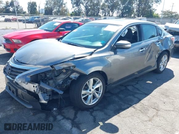 ✅ 2014 Nissan Altima S • VIN: 1N4AL3AP3EN249904 • Lot: 43154536. Listed on IAAI with 208,072 mi. Free auction sales archive from the USA and detailed vehicle history report at DreamBid. Image 16.