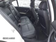 ✅ 2006 BMW 3 Series 330i • VIN: WBAVB33576KR75274 • Lot: 42199223. Listed on IAAI with 83,539 mi. Free auction sales archive from the USA and detailed vehicle history report at DreamBid. Image 8.