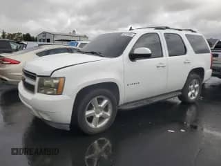 2007 Chevrolet Tahoe LTZ с VIN 1GNFK13067R104575, выставлен на аукционе Copart как лот 82212005 с пробегом 166 131 миль миль и Списание • Salvage title. История ставок и продаж доступна на DreamBid. Изображение 1.