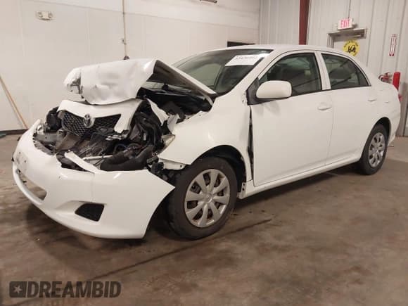 ✅ 2010 Toyota Corolla LE • VIN: JTDBU4EE3A9115407 • Lot: 43436402. Wystawiony na IAAI z przebiegiem 89 389 mil. Bezpłatny archiwum sprzedaży aukcyjnych z USA i szczegółowy raport historii pojazdu na DreamBid. Zdjęcie 2.